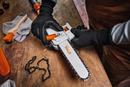 Emondor de inaltime pe acumulator STIHL HTA 30 sistem AS putere 0.45 kW lungime sina 20 cm pas lant 1/4"P set cu 2 acumulatori AS 2 si incarcator ALS 31