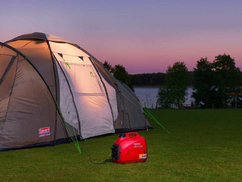 Generator curent HONDA INVERTER EU10iT1 putere 1kW 230 V tip inverter benzina pornire manuala silentios portabil