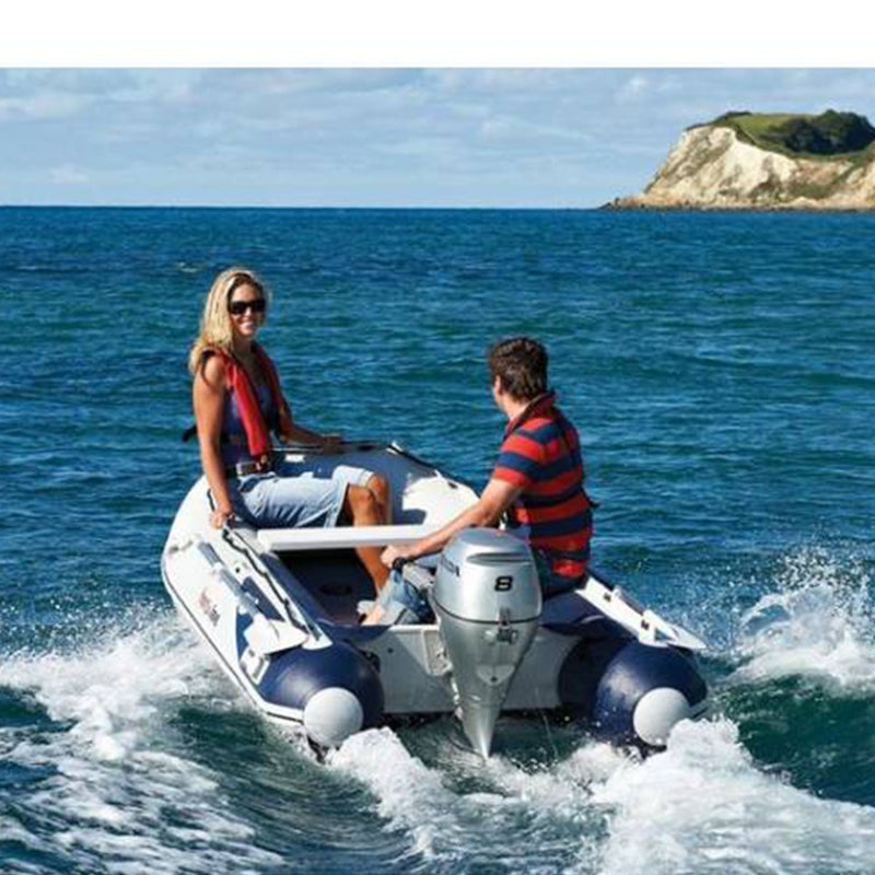 Motor barca Honda BF8 SHSU cu Eche cizma scurta 8 CP 4T pornire electrica rezervor si linie incluse elice aluminiu cu 4 aripi port incarcare 12A