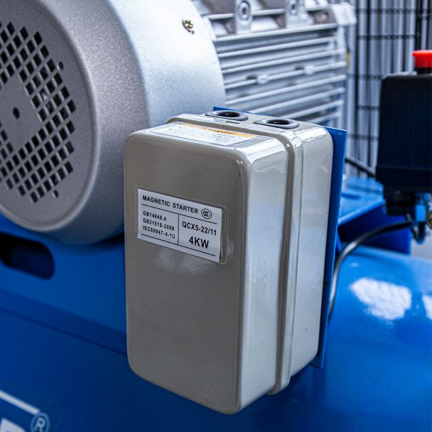 Compresor de aer Airmaster AIR5.5SHU10300 300 l 4 kW 10 bar 720 l/min