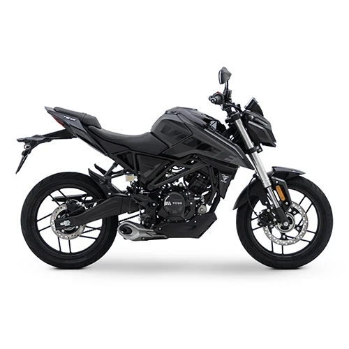 Motocicleta VOGE R125 Black '25 motor 15 CP 125 cmc EURO5+ 4T 6 viteze roti 17" viteza 110 km/h