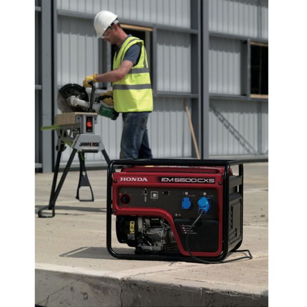 Generator de curent pe benzina Honda EM5500CXS2 portabil monofazat 5.5 kW pornire electrica