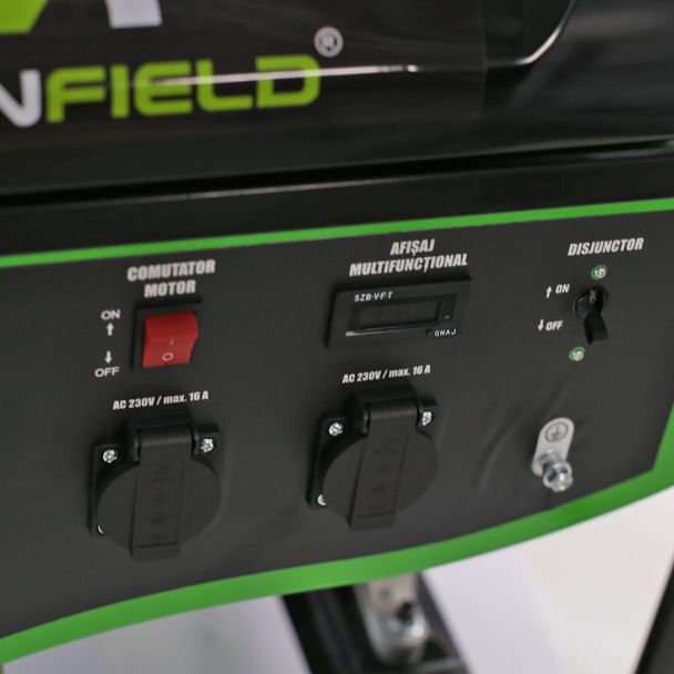 Generator de curent pe benzina Greenfield G-EC6800PW portabil pornire manuala monofazat 6.1 kVA cu roti