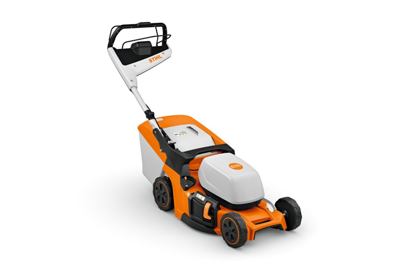 Masina de tuns gazonul pe acumulator STIHL RMA 448 PV autopropulsata latime taiere 46 cm cos colector 52 L sistem AP fara acumulator si incarcator