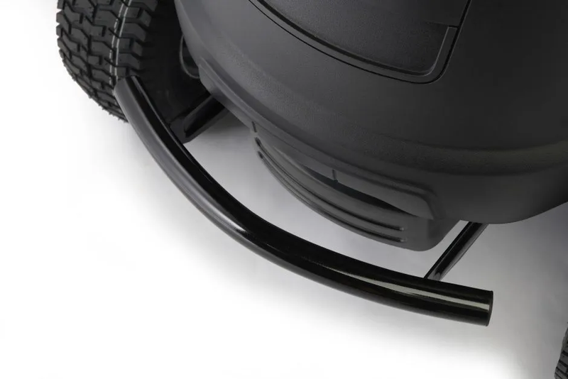 Tractoras de tuns gazon Alpina AT3 98 A putere 6.5 kW benzina 5+1 viteze latime taiere 98 cm 7 trepte taiere acumulator 18 Ah 12V