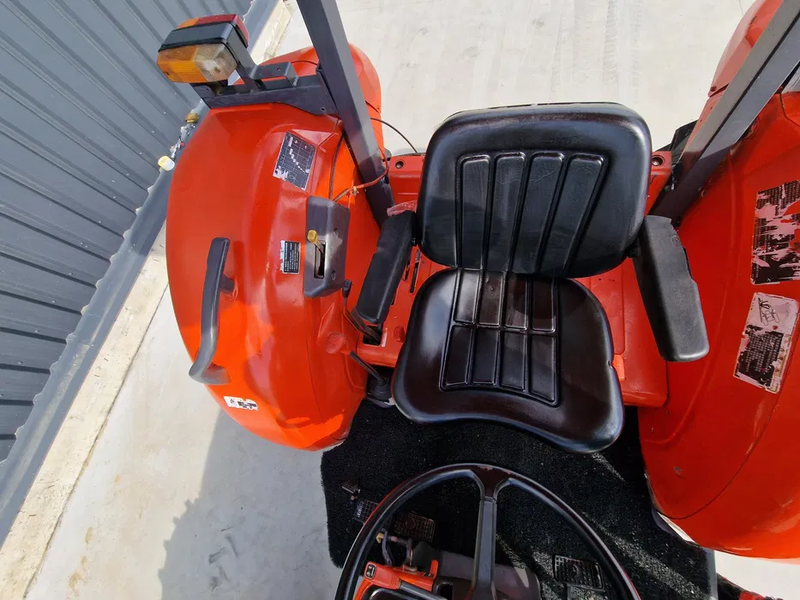 Tractor Kubota M 704k 70 CP 4X4 import Japonia numar serie 7006274