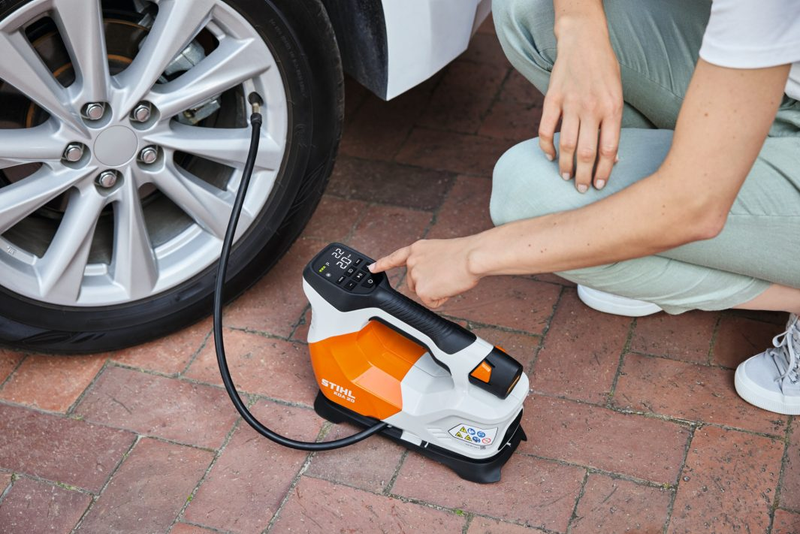 Compresor STIHL KOA 20 fara fir presiune max 10,3 bari sistem AS cu acumulator AS 2 si incarcator AL 1