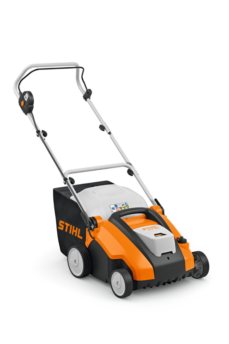 Scarificator pe acumulator STIHL RLA 240 putere 900W latime lucru 34 cm adancime de lucru 15 mm sistem AK fara acumulator si incarcator
