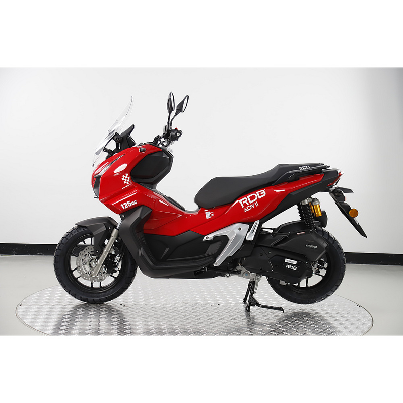Scuter RDB ADV II motor benzina 4T 125 cmc viteza 95 km/h necesita permis culoare albastru