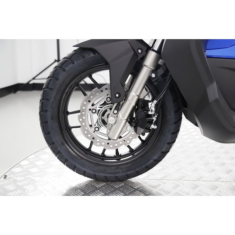 Scuter RDB ADV II motor benzina 4T 125 cmc viteza 95 km/h necesita permis culoare negru