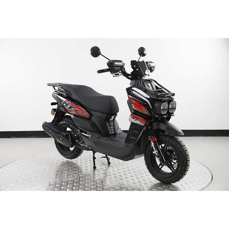 Scuter RDB MT motor 3.3 CP benzina 4T 50 cmc viteza 45 km/h necesita permis culoare portocaliu