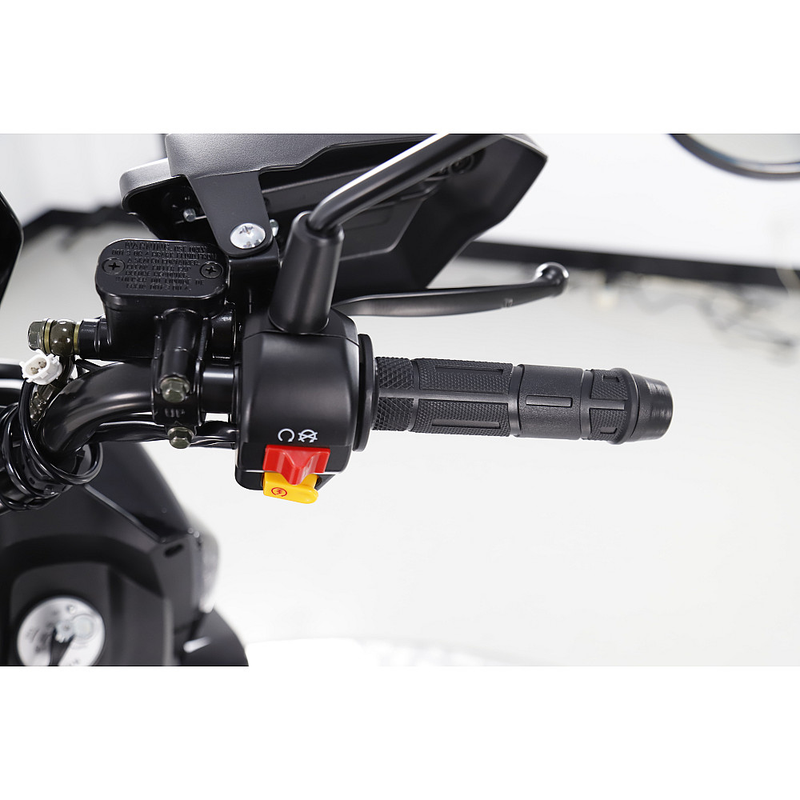 Scuter RDB MT motor 3.3 CP benzina 4T 50 cmc viteza 45 km/h necesita permis culoare portocaliu