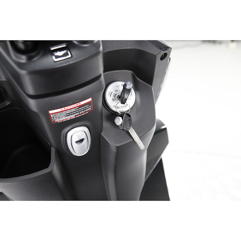 Scuter RDB MT motor 3.3 CP benzina 4T 50 cmc viteza 45 km/h necesita permis culoare portocaliu