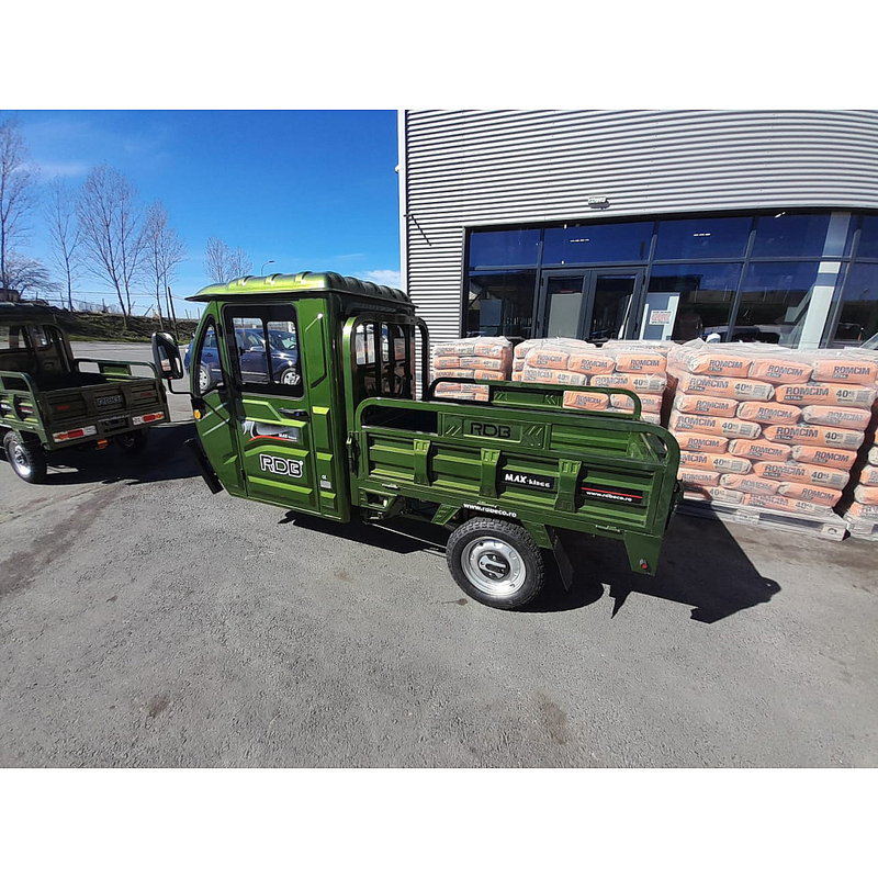 Tricicleta electrica RDB MAX-Klass cu cabina motor 2000W viteza 25km/h autonomie 45km fara permis-Verde