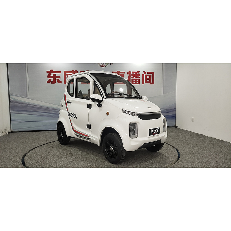 Masina electrica RDB Q7 fara permis 1900W 25 km/h 72V58Ah autonomie 100 km - culoare rosu