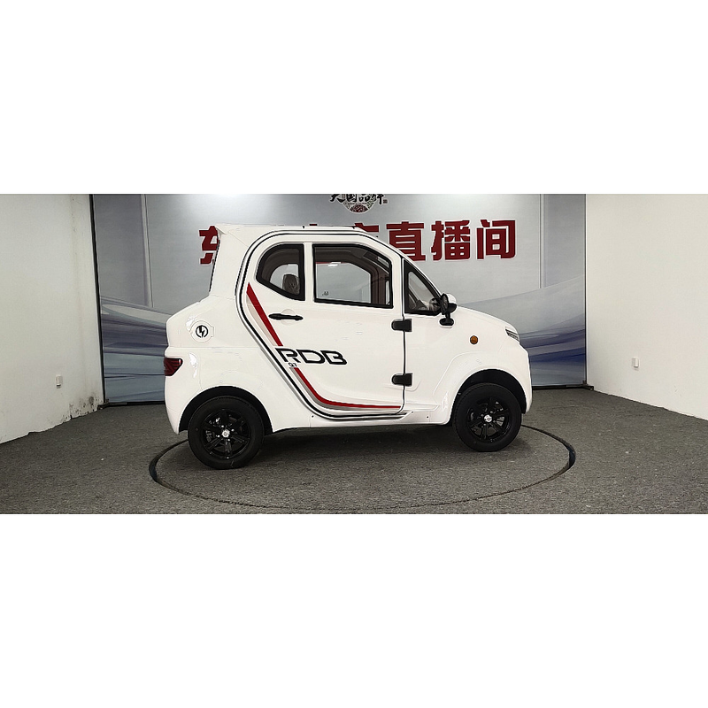 Masina electrica RDB Q7 fara permis 1900W 25 km/h 72V58Ah autonomie 100 km-Alb