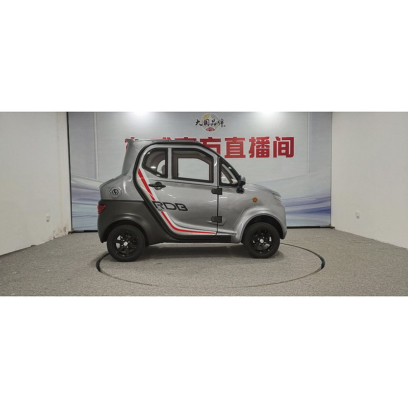 Masina electrica RDB Q7 fara permis 1900W 25 km/h 72V58Ah autonomie 100 km-Alb