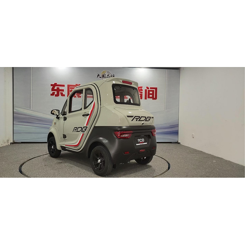 Masina electrica RDB Q7 fara permis 1900W 25 km/h 72V58Ah autonomie 100 km-Alb