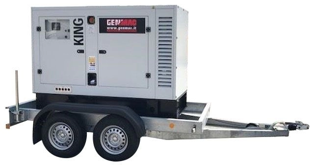 Generator de curent insonorizat GENMAC King G100IS putere maxima 88 kW 400V motor Iveco Diesel rezervor 150 L AVR IVECO