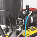 Pompa airless pentru zugravit/vopsit Wagner Finish 230 AirCoat Compact CART putere 0.56 kW 230V presiune max 250 bar debit 2 l/min lungime furtun 7,5 m