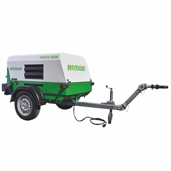 Motocompresor ROTAIR MDVN 32B debit 3100l/min presiune 7 bar motor Briggs&Stratton 40 CP tractabil rutier