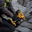 Ciocan de batut cuie Dewalt DCN45RND2 cu 2 acumulatori XR 18 V / 2 .0Ah cuie 3.1 / 19-45 mm