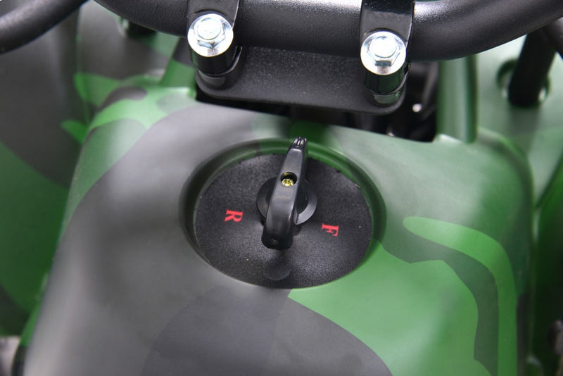 ATV electric HECHT 56801 pentru copii putere 800W 20 km/h capacitate 60 kg display digital