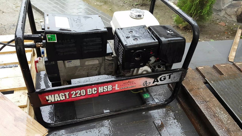 Generator sudura WAGT 220 DC HSB putere 5.2 kW 220A 400V benzina pornire manuala + kit roti maner