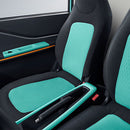 Masina electrica RELIVE N1 motor 20 kW autonomie 170 km viteza 100 km/h 2 pasageri ABS volan electronic computer rutier camera 360 grade navigatie ecran dublu 10.25" faruri LED Albastru