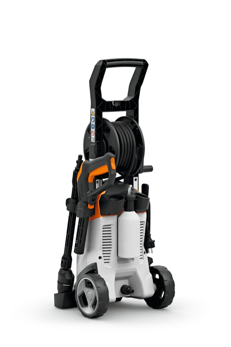 Spalator cu inalta presiune STIHL RE 100 PLUS Control electric putere 2.1 kW presiune 150 bar debit 450 l/h roti