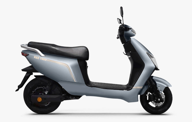 Scuter electric KUBA REE1500 viteza maxima 45 km/h autonomie 70 km putere 1000W acumulatori 60v/20Ah