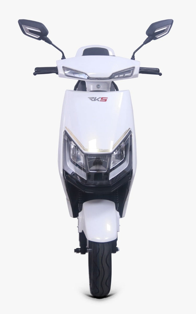 Scuter electric KUBA REE1500 viteza maxima 45 km/h autonomie 70 km putere 1000W acumulatori 60v/20Ah