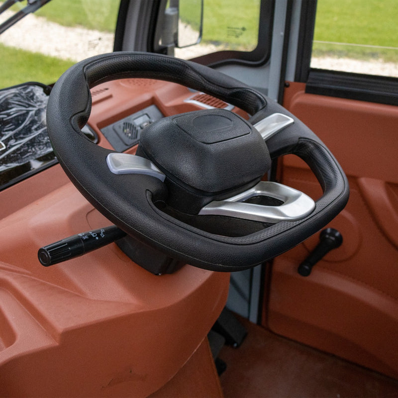 Tricicleta electrica SKYJET Sky Van putere 3000 W 72V 45 AH viteza 25 km/h autonomie 70 km cu cabina fara permis culoare rosu