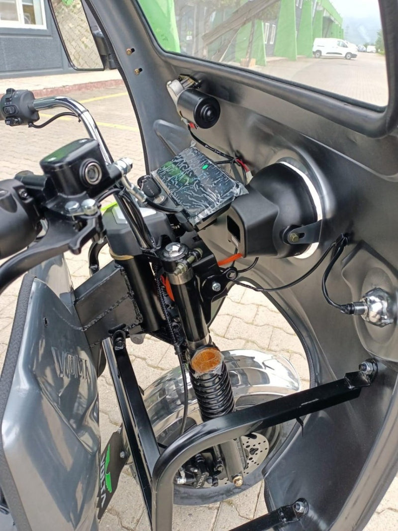 Tricicleta electrica Voltarom Hercules putere 3900W viteza 25km/h autonomie 70km acumulatori 72V/80Ah fara permis