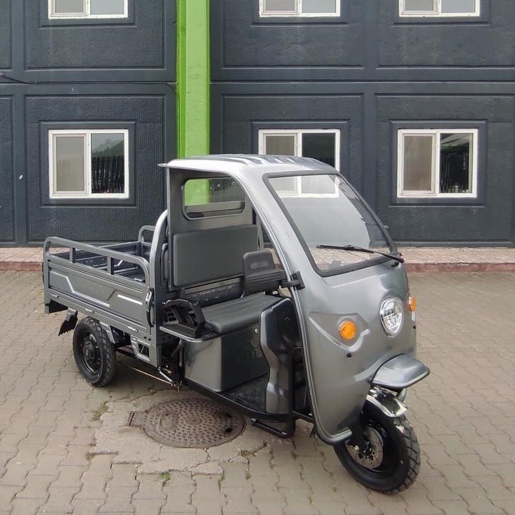 Tricicleta electrica Voltarom Hercules putere 3900W viteza 25km/h autonomie 70km acumulatori 72V/80Ah fara permis