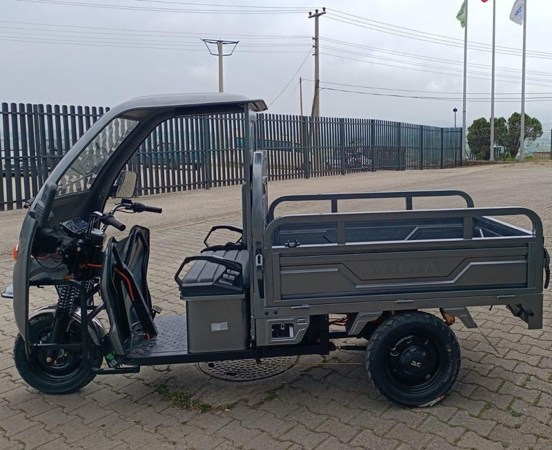 Tricicleta electrica Voltarom Hercules putere 3900W viteza 25km/h autonomie 70km acumulatori 72V/80Ah fara permis