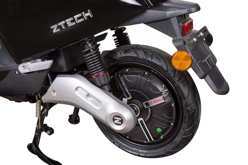 Scuter electric Ztech ZT-23-A CRYSTAL-A autonomie 80 Km viteza maxima 45 km/h putere 1800W acumulator 20Ah/60V motor BOSCH-Argintiu