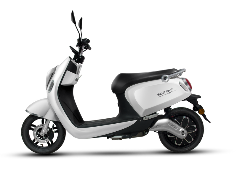 Scuter electric Ztech ZT-23-A CRYSTAL-A autonomie 80 Km viteza maxima 45 km/h putere 1800W acumulator 20Ah/60V motor BOSCH-Argintiu