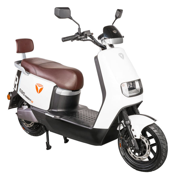 Scuter electric Ztech ZT-33-A GRAPHENE autonomie 110 Km viteza maxima 25 km/h putere 2300W acumulator 23Ah/72V nu necesita permis-Alb