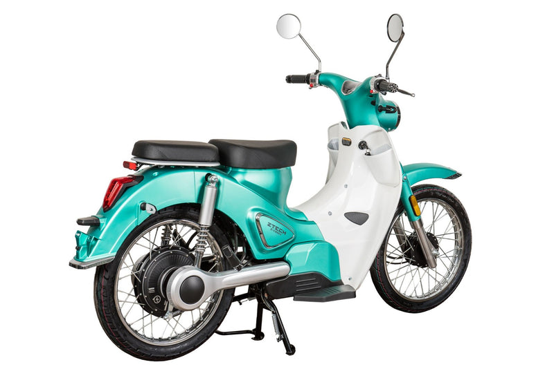 Scuter electric Ztech ZT-67-A RETRO CITY autonomie 65 Km viteza maxima 45 km/h putere 1500W acumulator 26Ah/60V-Alb