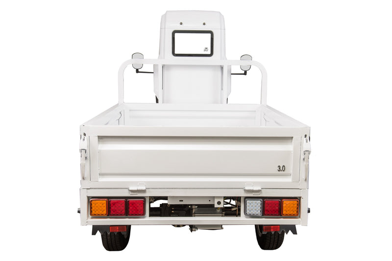 Tricicleta electrica Ztech ZT-93-A E-MOPED CARRIER 1.0 cu cabina autonomie 50 Km viteza maxima 45 km/h putere 3000W acumulator 45Ah/72V